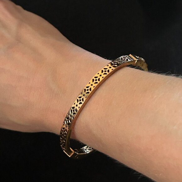 Fossil Rose Gold Floral Pattern Bangle - Picture 1 of 6